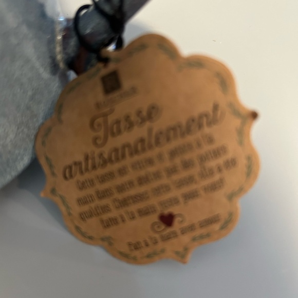 Roscher  handmade ceramic glazed stone ware embossed cat design hand painted - Picture 4 of 4